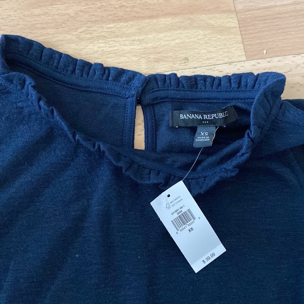 Jcrew Ruffle Top. NWT! - Picture 3 of 4
